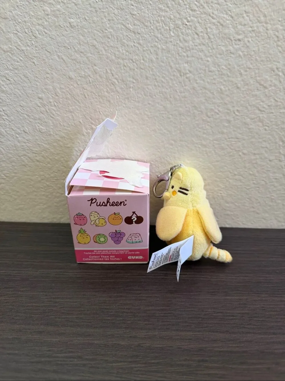 Pusheen BANANA Fruits Surprise Plush Keychain NEW RARE